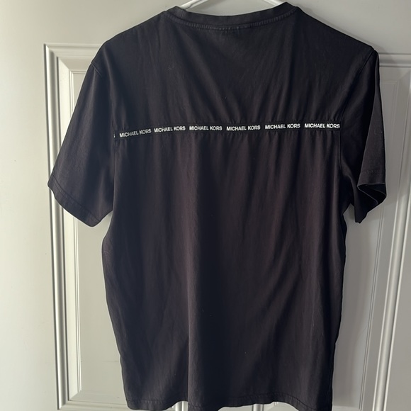Men’s Michael Kors Tshirt - Picture 3 of 3